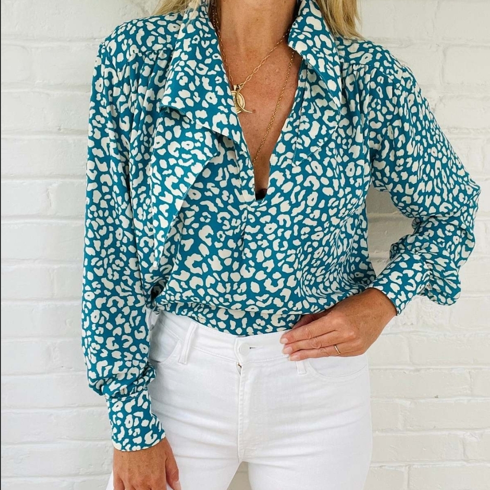 Lele de Baltzac Saroine top